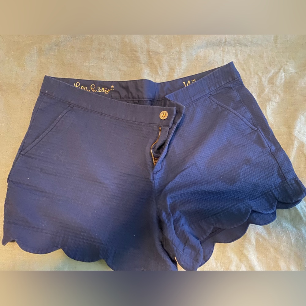 Lilly Pulitzer Buttercup shorts 5in